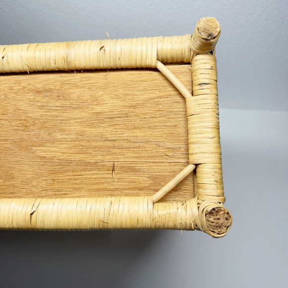 Vintage Ratan Wicker Wall or Table Top Shelf - Picture 14 of 14